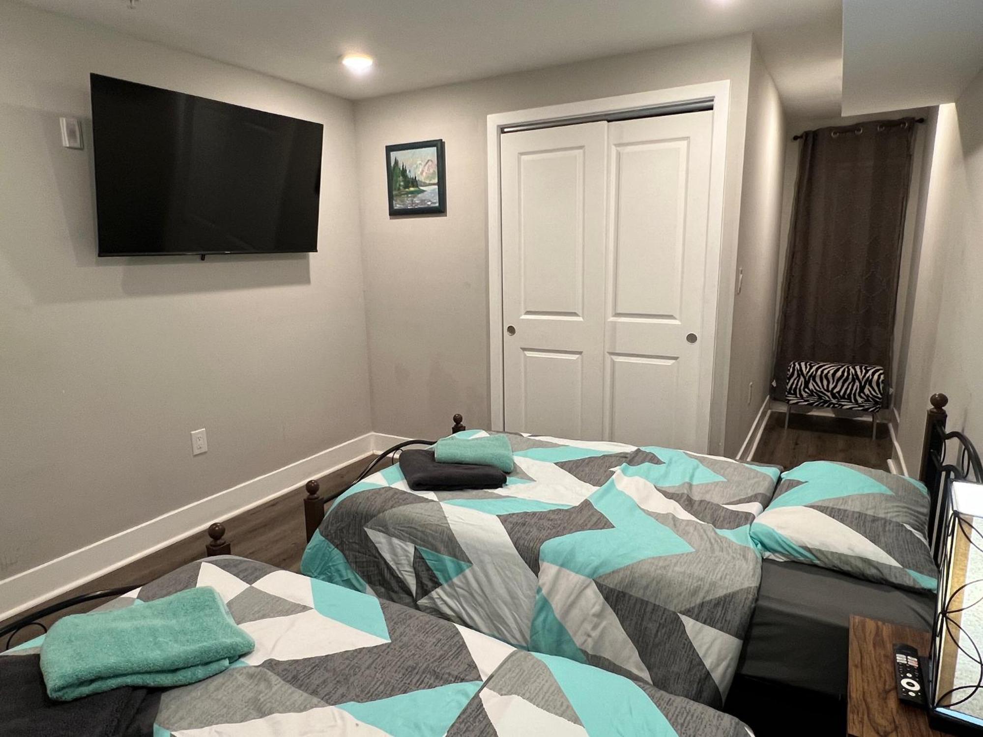Apartamento Charming 3Br 2Ba With Private Patio Filadelfia Exterior foto