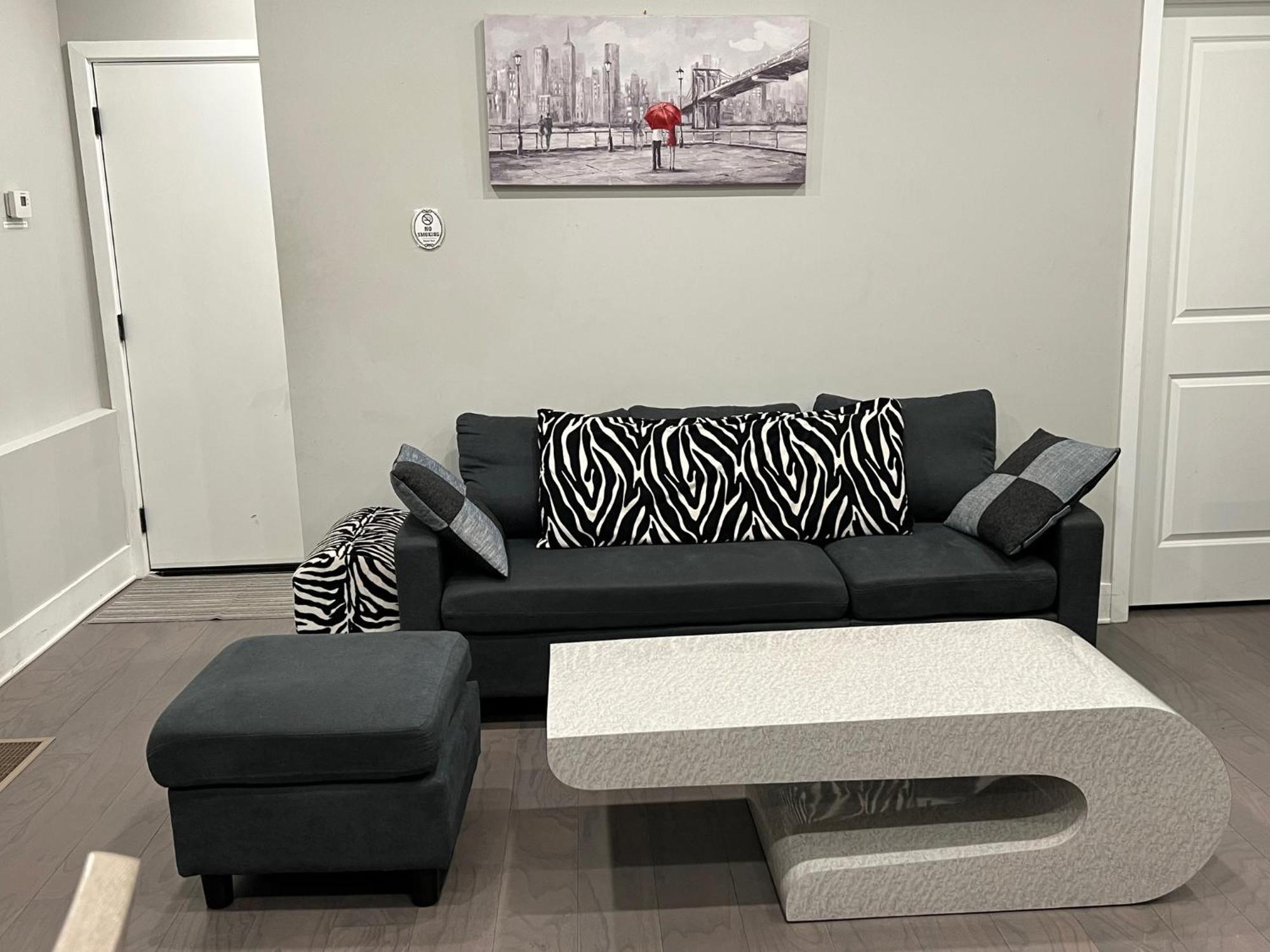 Apartamento Charming 3Br 2Ba With Private Patio Filadelfia Exterior foto